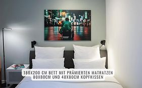 Have-A-Nice-Stay - Souterrain, Kino An Der Natur, U-Bahn Nach Hamburg 400M - Baecker & Restaurants 500M - Lidl 800M - Zentrum 1,5Km